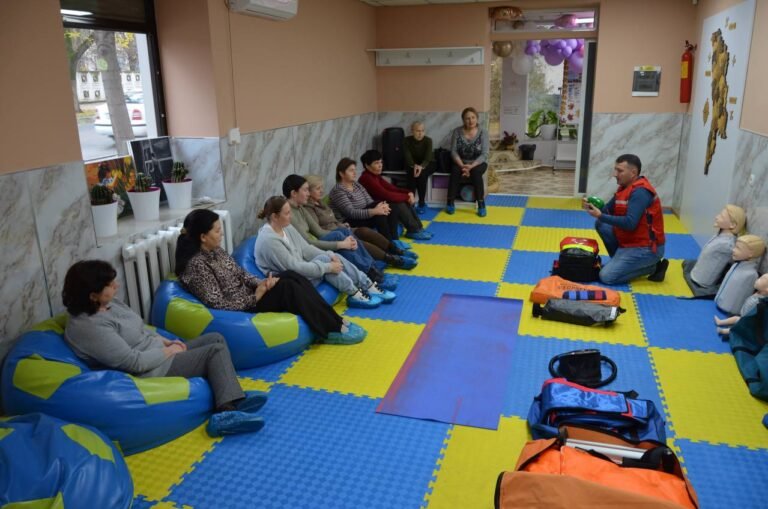 photo_5244962273619545709_y