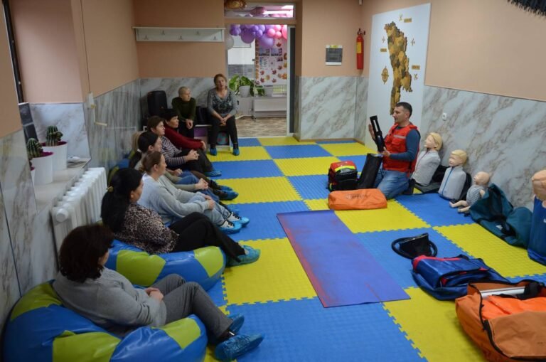 photo_5244962273619545716_y