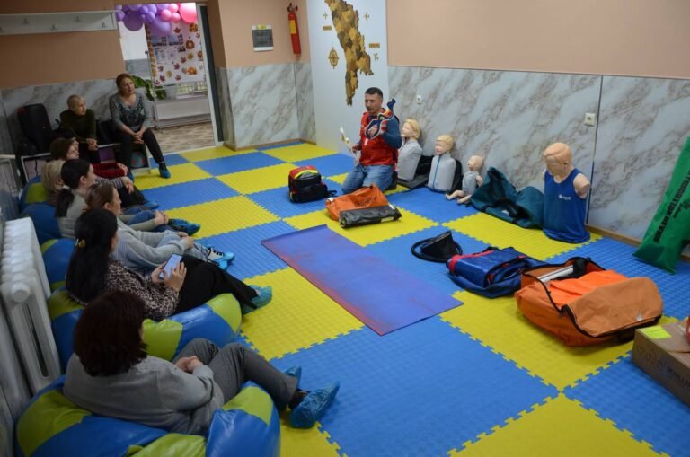 photo_5244962273619545719_y