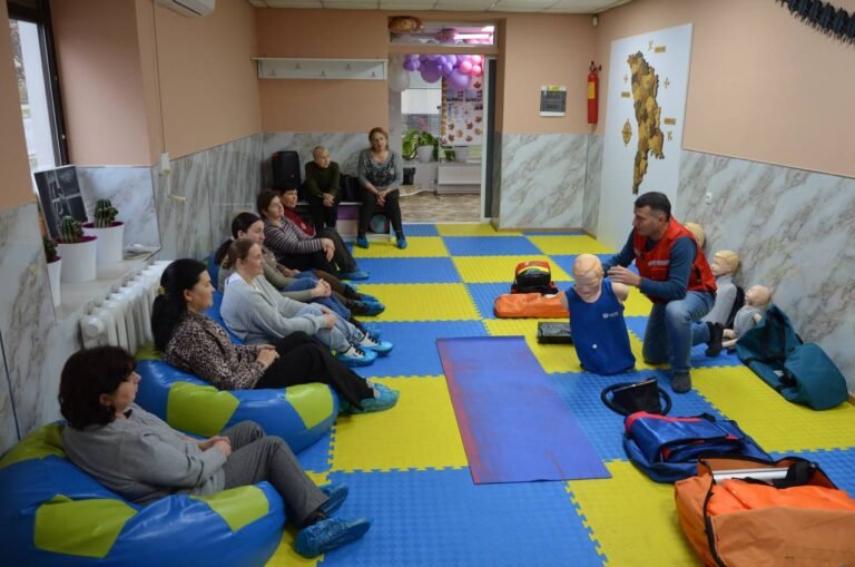 photo_5244962273619545722_y