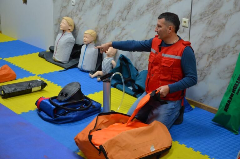 photo_5244962273619545724_y